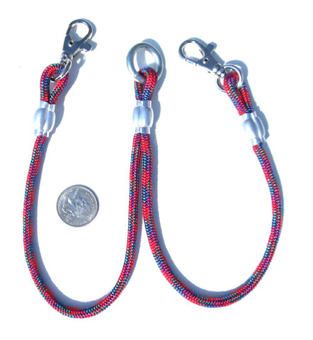 Leash coupler for small dogs top